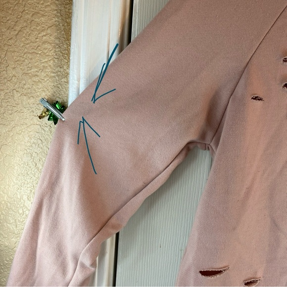 Rue21 Women M Hoodie Sweatshirt Crop Cut Out Holes Distressed Pullover Casual - Picture 3 of 11
